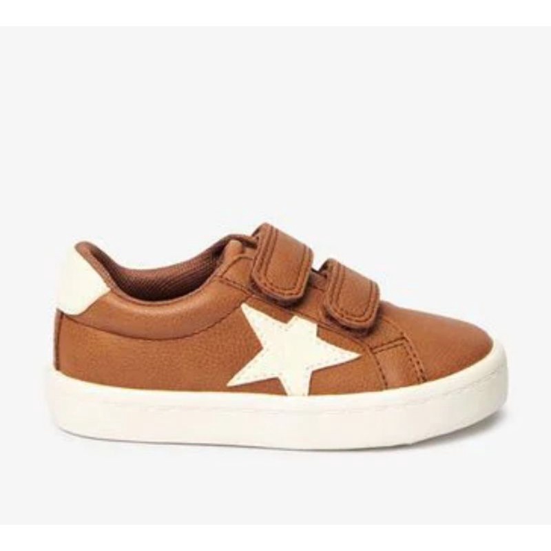 Giày Ngôi sao nâu, hàng VNXK