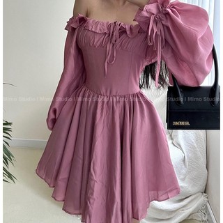 Đầm công chúa trễ vai dài tay thắt nơ