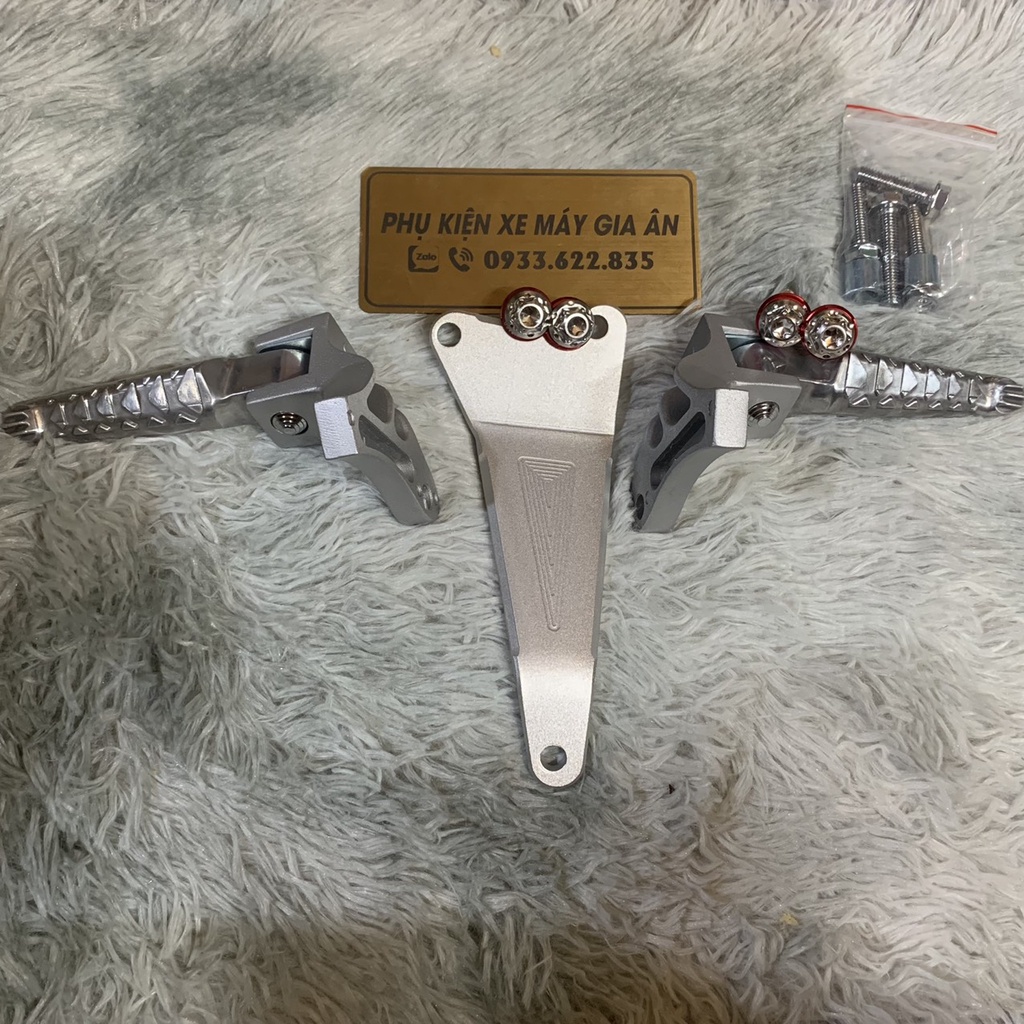 Gác Chân Malay Winner V1 Winner X Sonic Pát Treo Pô Nhôm CNC 8Li kèm ốc Thái