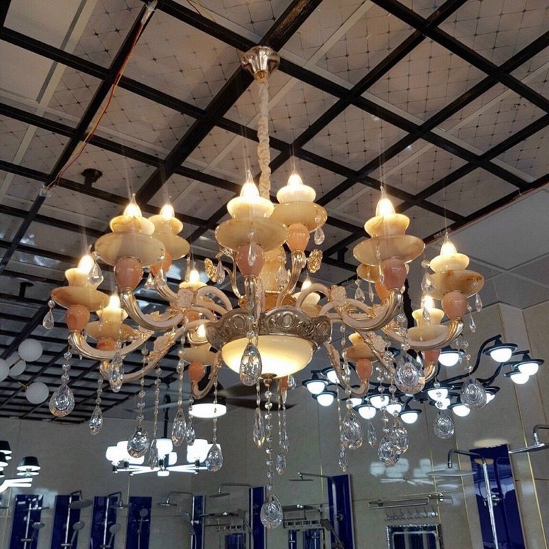 ĐÈN CHÙM 15 TAY TẶNG KÈM BÓNG LED