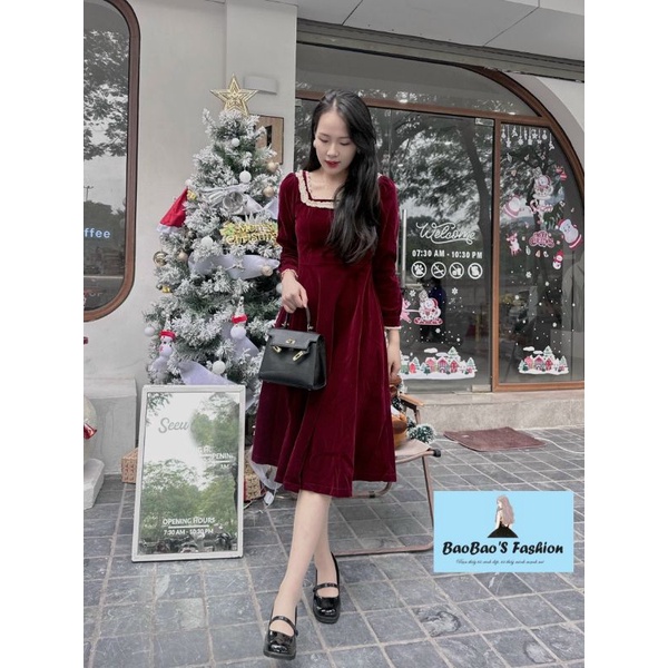 Đầm nhung dáng xoè cổ bèo nữ tính 2 màu đen, đỏ và có dáng dài, ngắn