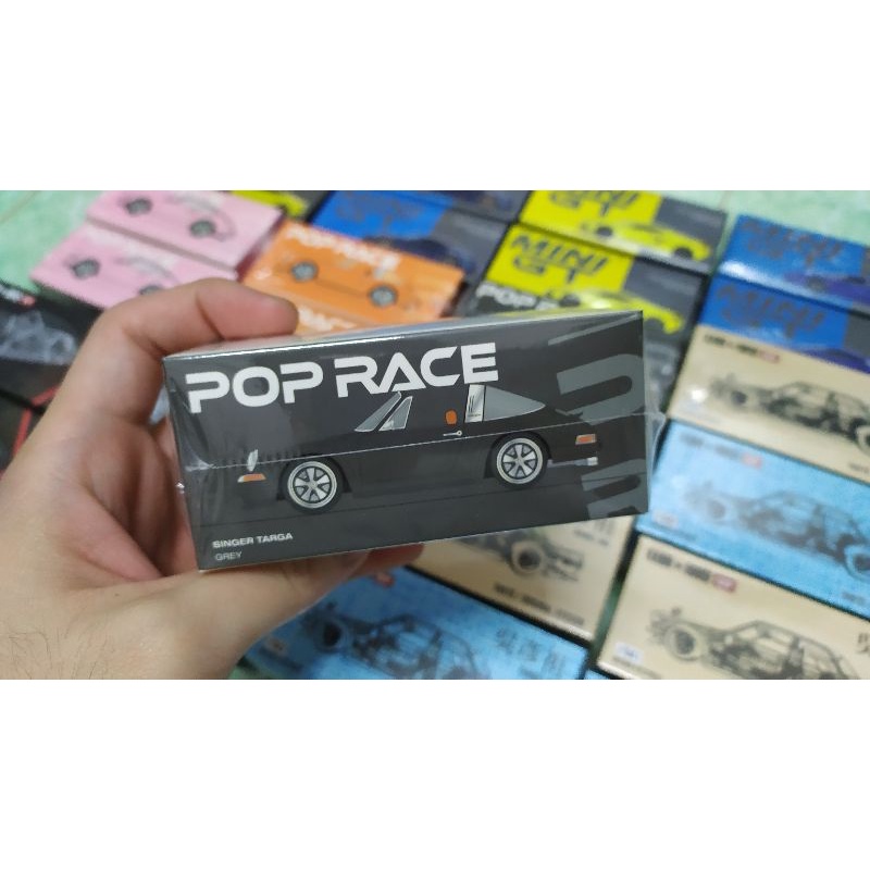 Mô hình ô tô Singer Targa 1/64 Poprace