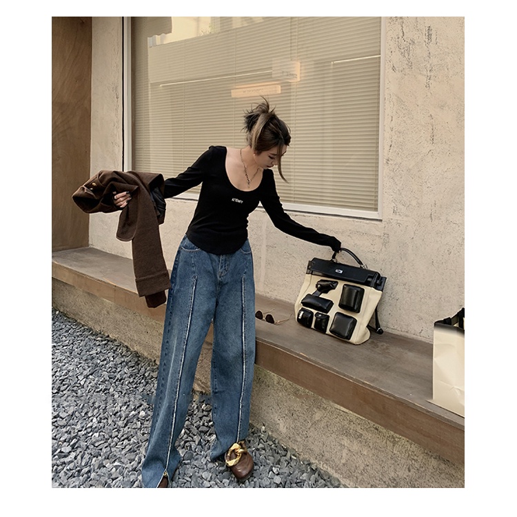 Áo Thun Nữ Dài Tay Cổ Chữ U Thêu Chữ Phong Cách Hàn Quốc