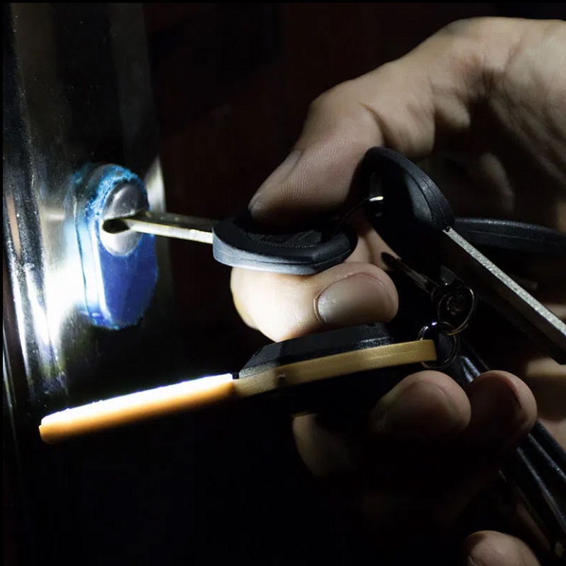 Đèn Pin LED COB Mini Bỏ Túi Hình Nút Bần Có Thể Sạc Lại Tiện Dụng