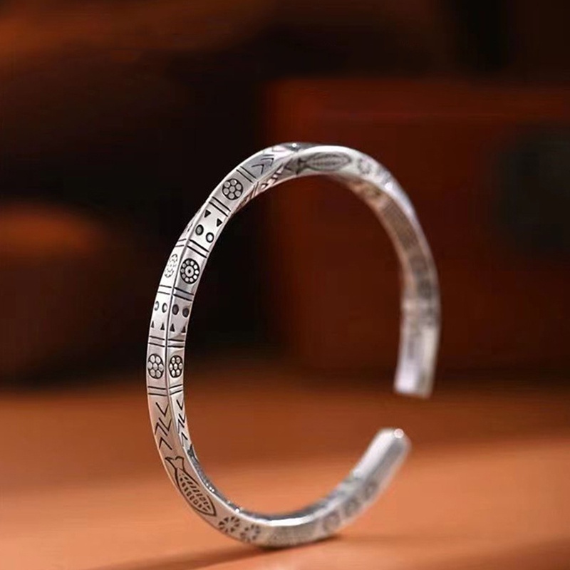 Vòng Tay Thiết Kế Dân Tộc Phong Cách Mới JP5