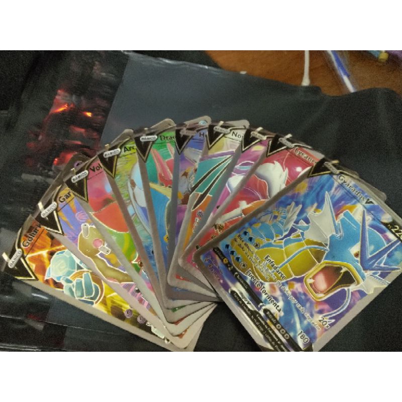 01 thẻ bài pokemon full art lấp lánh đẹp ,không chính hãng