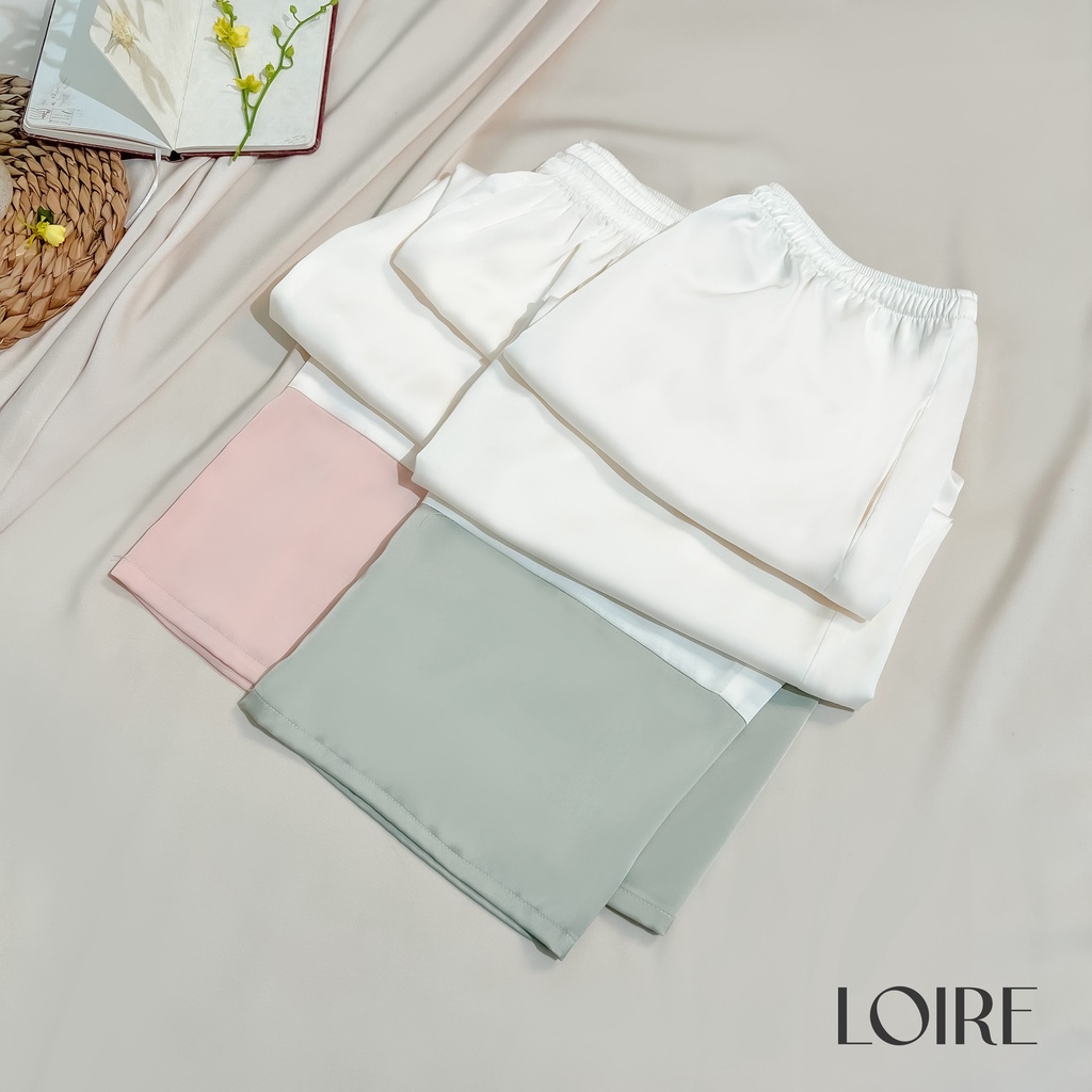 Bộ Pijama Lụa Trắng Phối Màu Pastel Cúc Bọc Loirechic LPD19