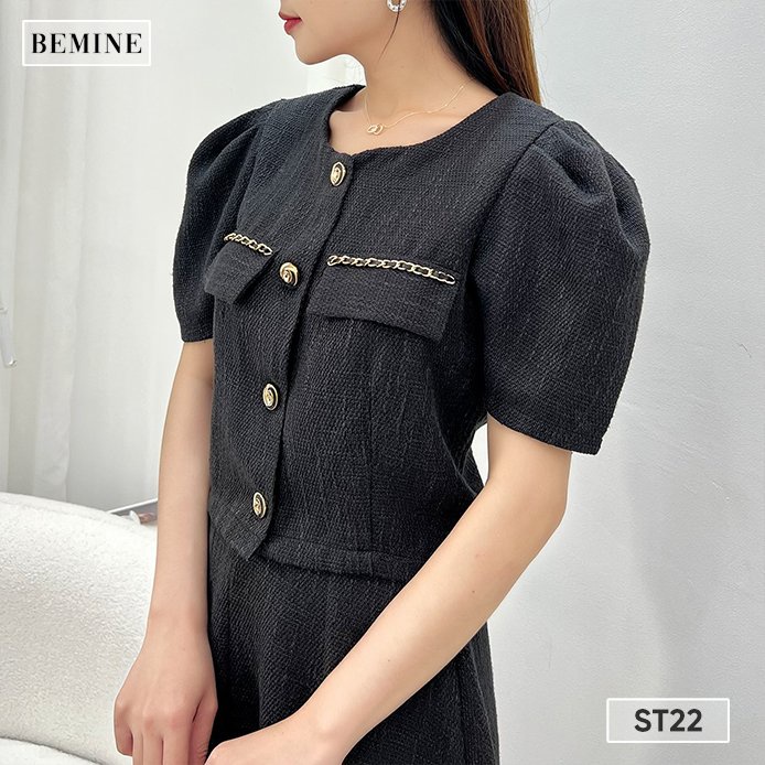 Set chân váy áo cổ tròn túi hộp đính ren BEMINE ST22