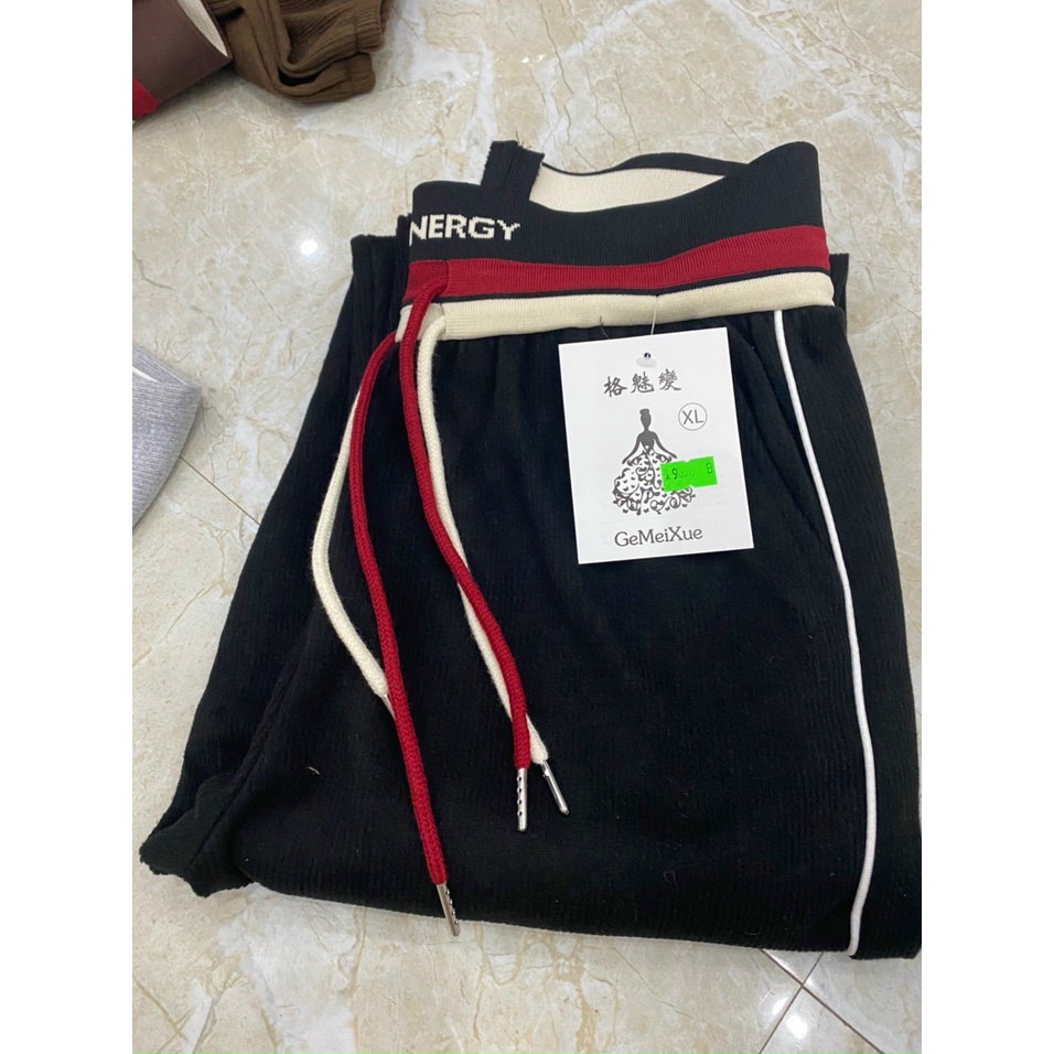Quần jogger bo gấu Mã 9 vải nỉ tăm có viền bên sườn cạp bo chun có 2 dây rút
