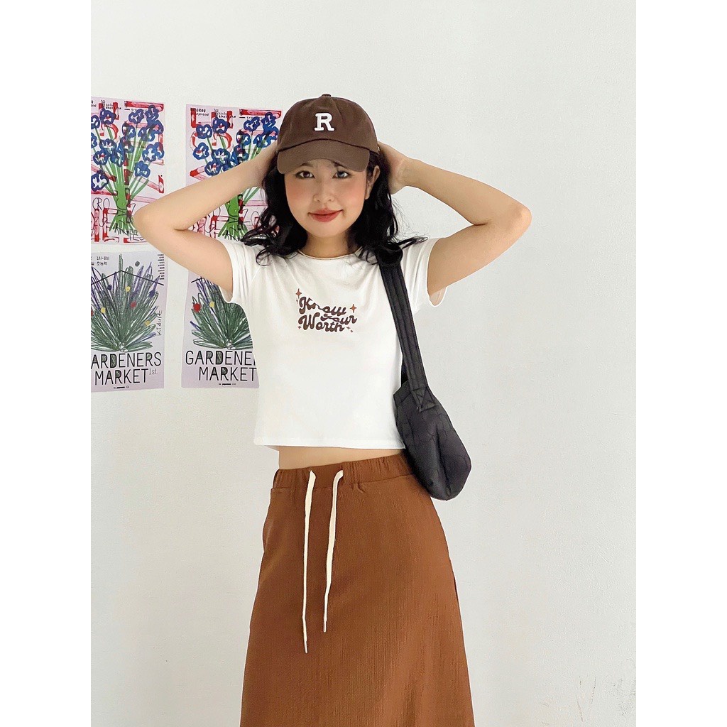 Set gồm áo & váy của NakedbyV