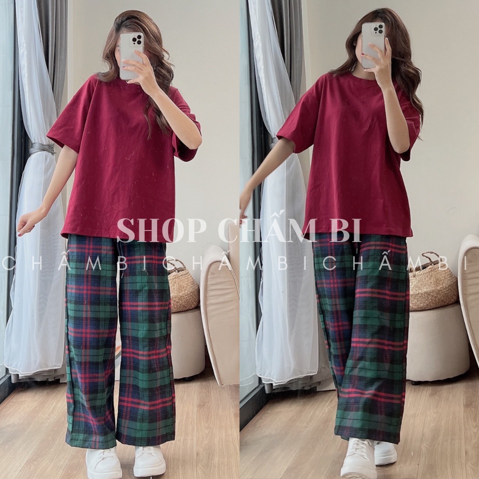 Set đồ nam nữ S.109, Set áo phông đỏ form rộng kèm quần kẻ caro đỏ xanh lá mặc nhà, đi chơi mùa noel - Shop Chấm Bi