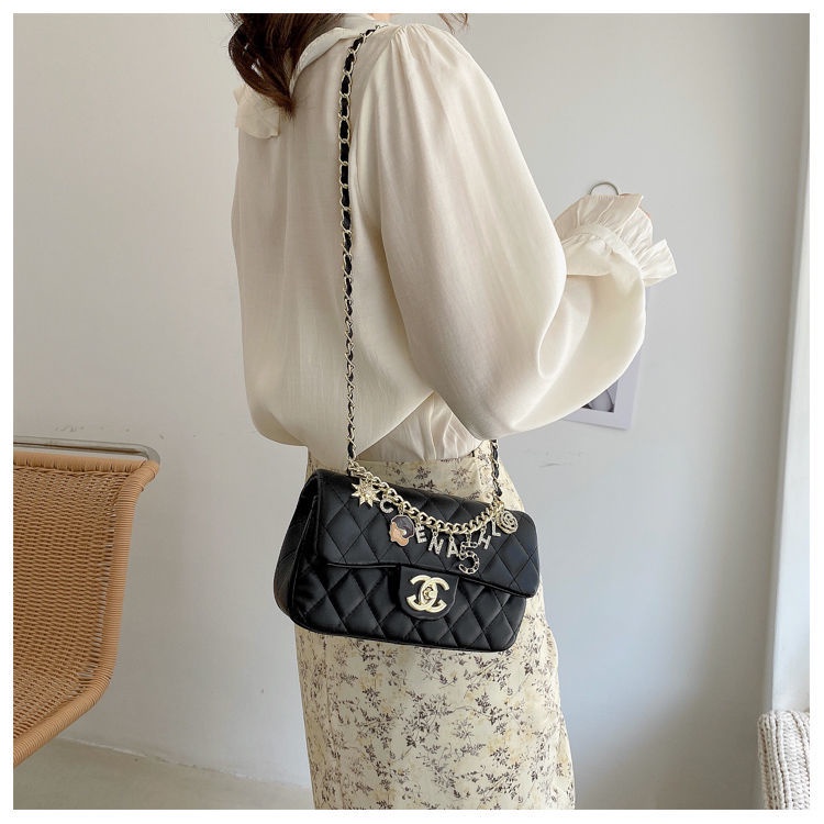 Túi Xách Nữ Đeo Chéo Đeo Vai Trang Trí Dây Xích Phong Cách Mới