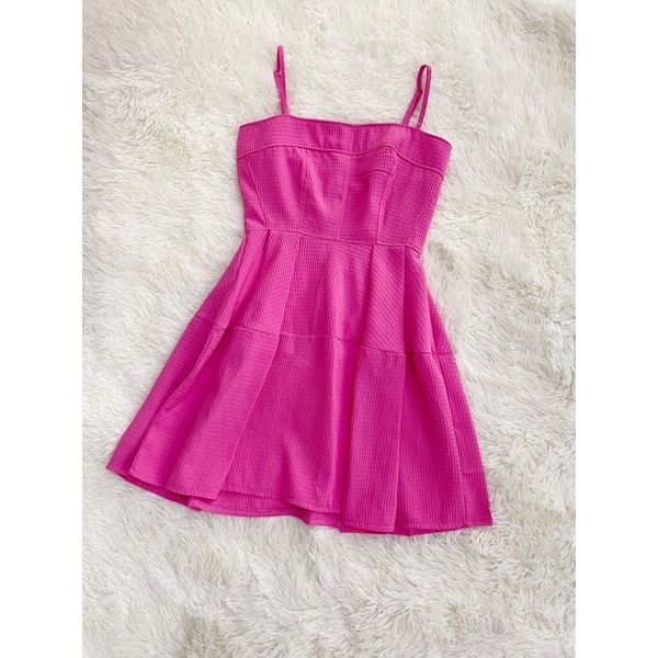 Pass thanh lý váy đầm hai dây size s,m
