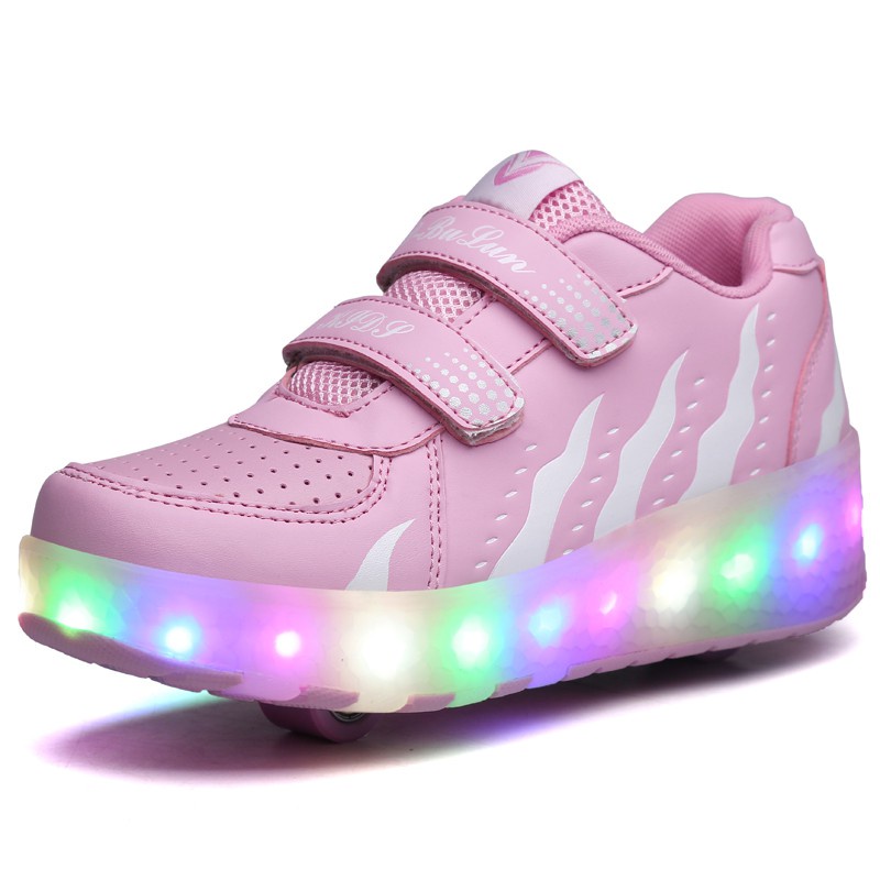 ☆Giày Trượt Patin Có Bánh Xe Và Đèn LED Dành Cho Trẻ Em 27-43 Tuổi#Kasut kulit lelaki Murahh