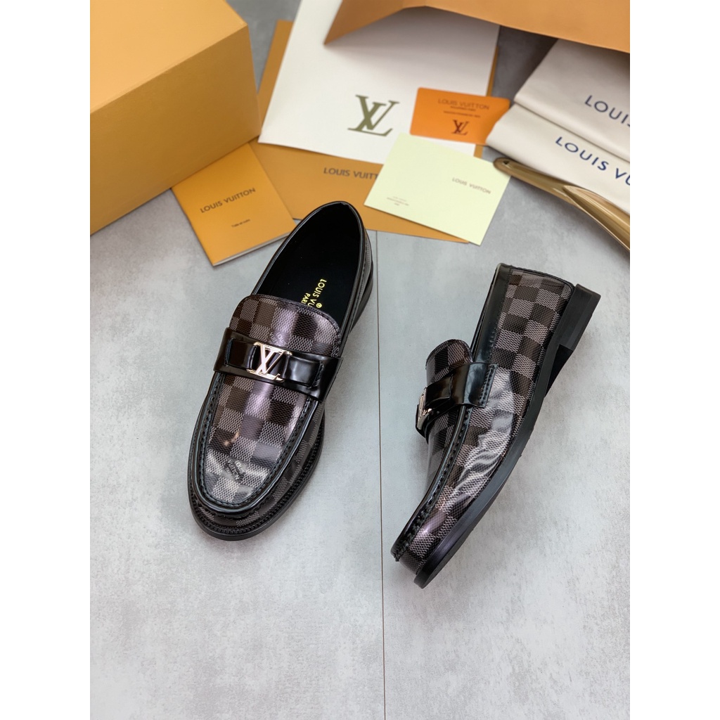 Giày lười nam da thật cao cấp thương hiệu Louis Vuitton LV thiết kế hoạ tiết caro thời thượng, trendy