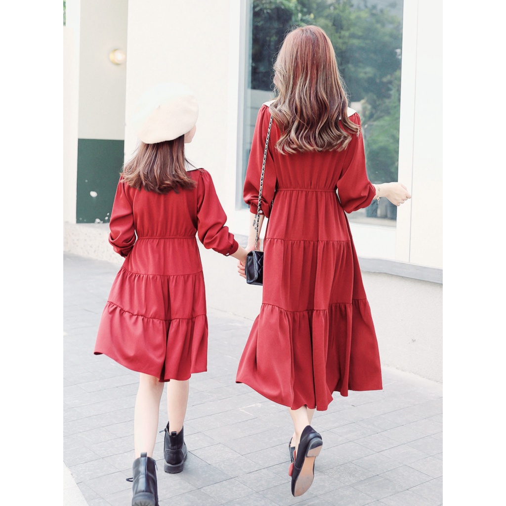 Váy xòe đỏ dài tay thu đông bé gái lớn và mẹ. Size đại đầm trẻ em 6, 7, 8, 10, 11, 12, 13, 14, 15 tuổi