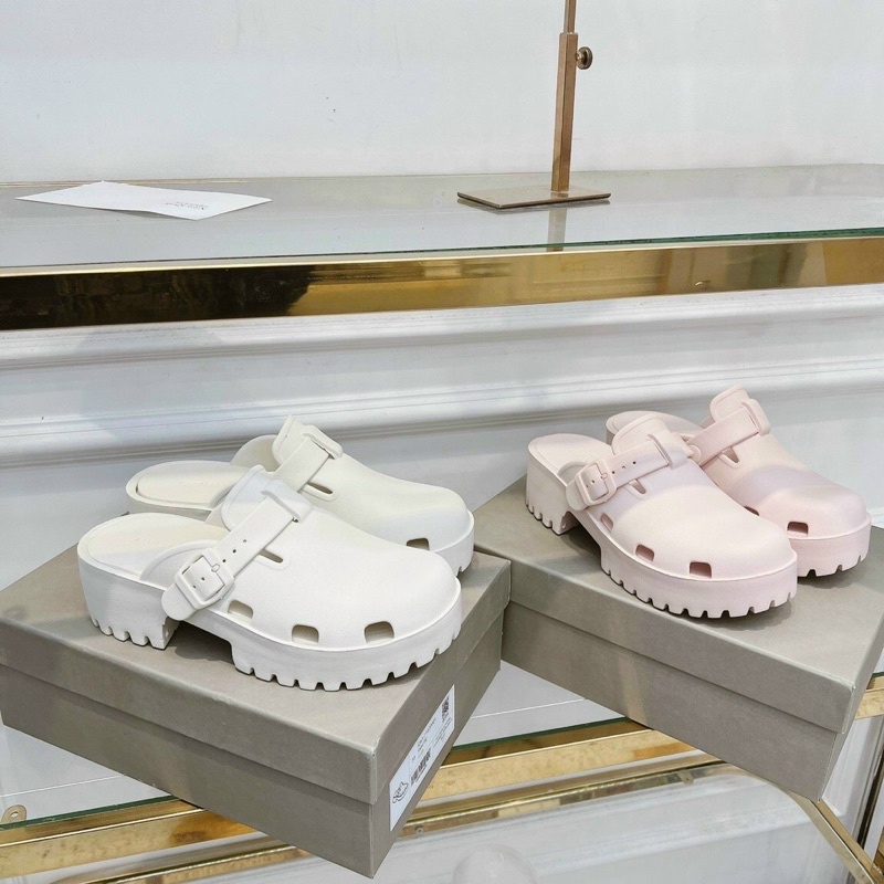 Sục đế thô răng cưa