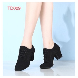 GIÀY TẬP KHIÊU VŨ BƠ ĐẾ LÔNG TD009