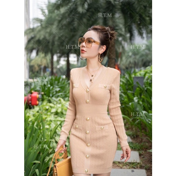 Váy Len Bal.main body đính cúc siêu hot