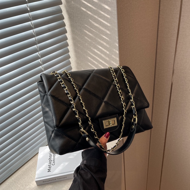 Túi Xách Đeo Vai Hình Vuông Cỡ Nhỏ Phối Dây Đeo Sợi Xích Thời Trang Thu Đông 2022 Cho Nữ