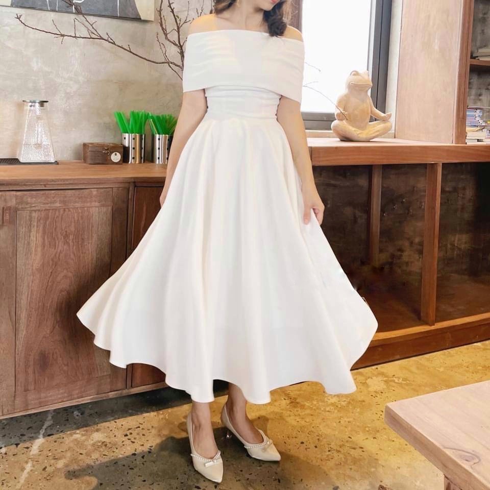 Đầm Trễ Vai Dự Tiệc Dáng Dài Xòe Bồng Màu Trắng Đan Lưng Thắt Nơ - Điệu Boutique