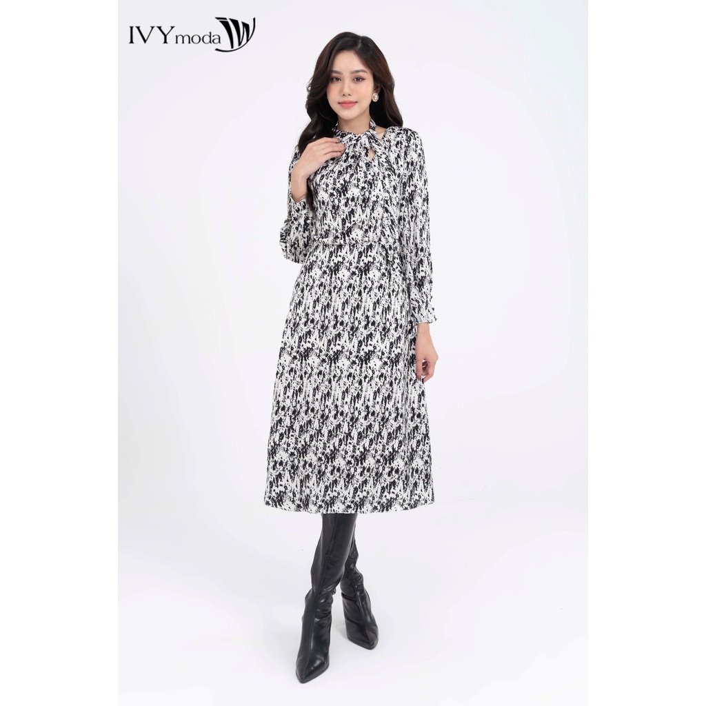 Đầm lụa cổ xẻ thắt nơ nữ IVY moda MS 48T0222