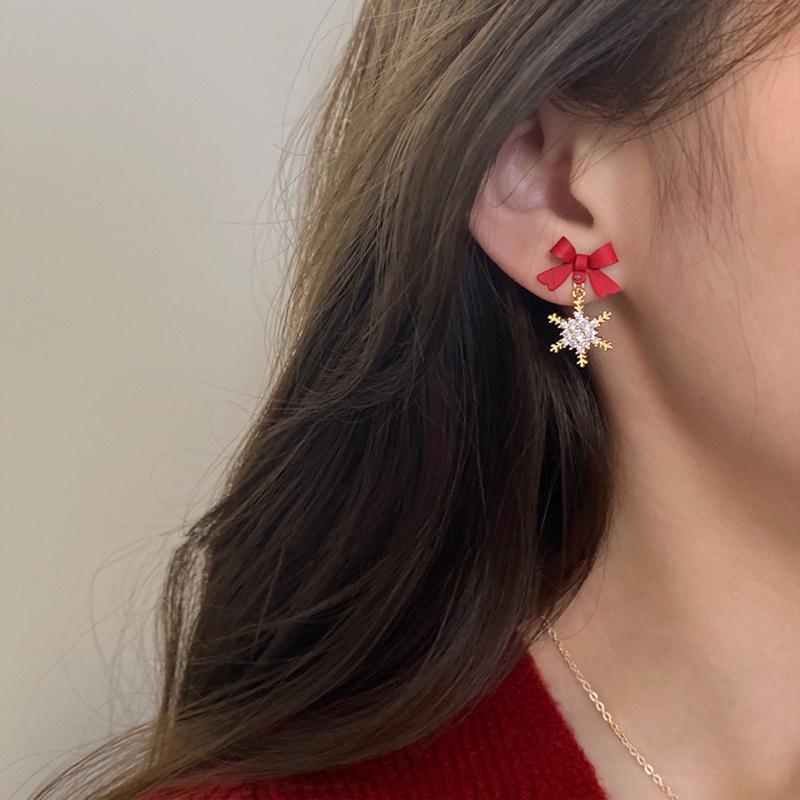 1 Đôi Bông Tai Hình Hoa Tuyết Đính Đá Zircon Lấp Lánh Dành Cho Nữ