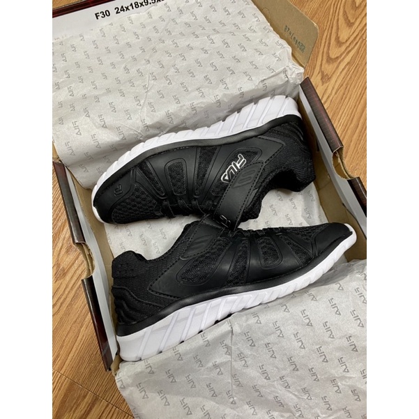 Size 32  Giày Fi-là bé trai