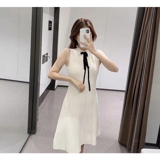 ĐẦM LEN ÉP CỔ LỌ DÂY NHUNG DÁNG A