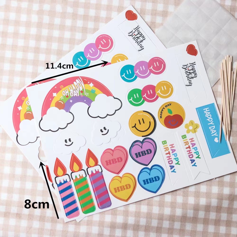 Bộ Phụ Kiện Cắm Trang Trí Bánh Kem Sinh Nhật Hình Trái Dâu Mặt Cười Dễ Thương