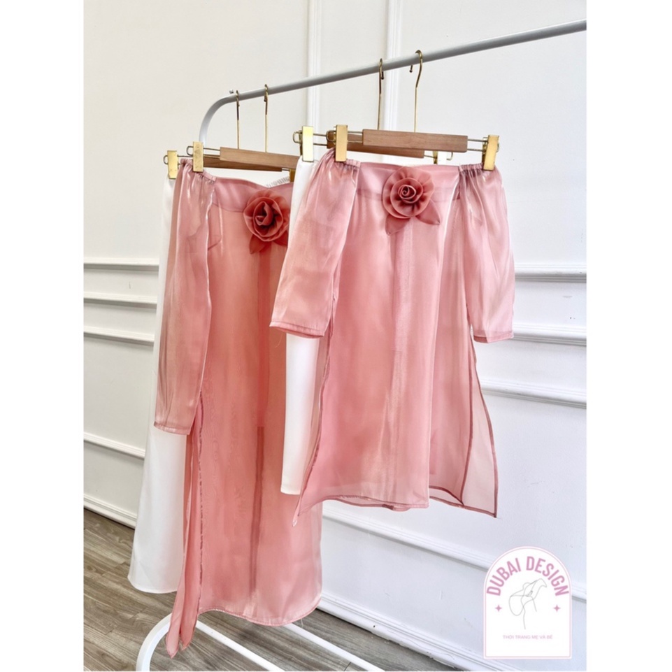 Bộ Áo Dài Cách Tân Lụa Hồng Tay Lỡ Quần Lụa Trắng Đôi Mẹ Và Bé Diện Tết Cực Xinh AD1009 Dubai