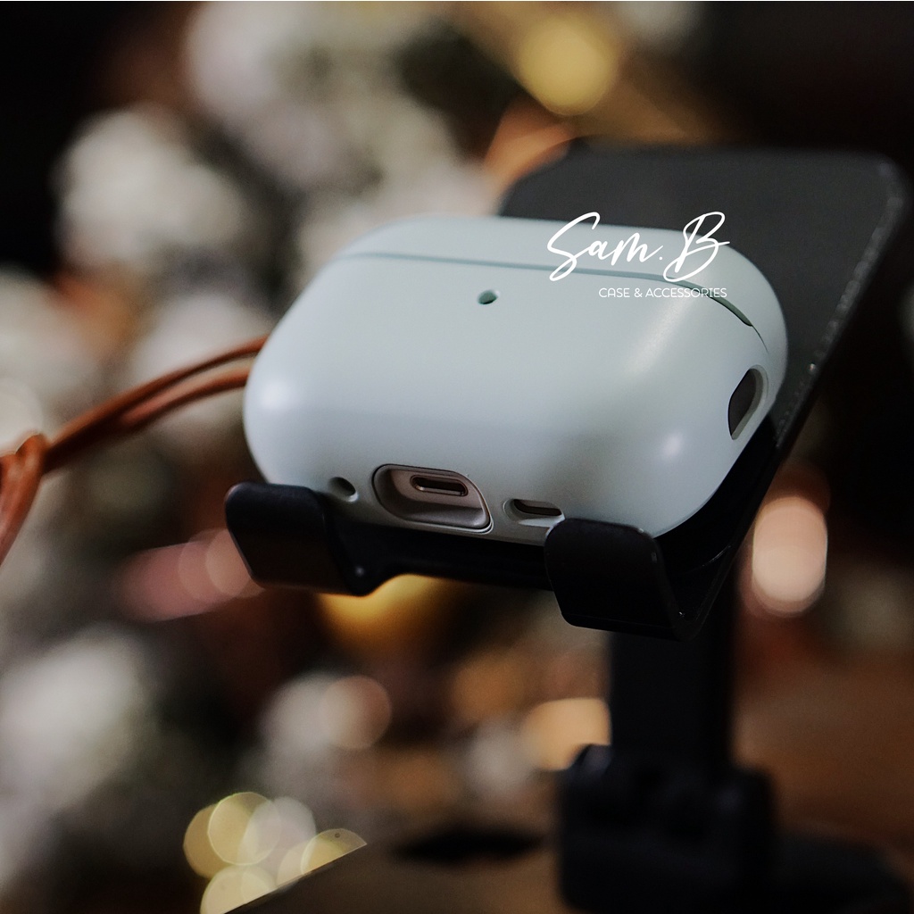 Ốp Bảo Vệ Tai Nghe Airpods VRS Design Cho Airpods Pro 2 - Hàng Chính Hãng