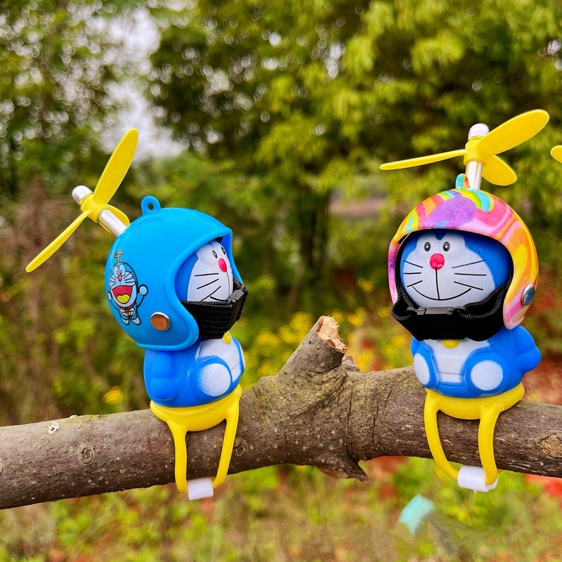 Doraemon Jingle Cat Ô tô điện Xe máy Ô tô Phụ kiện Trang trí