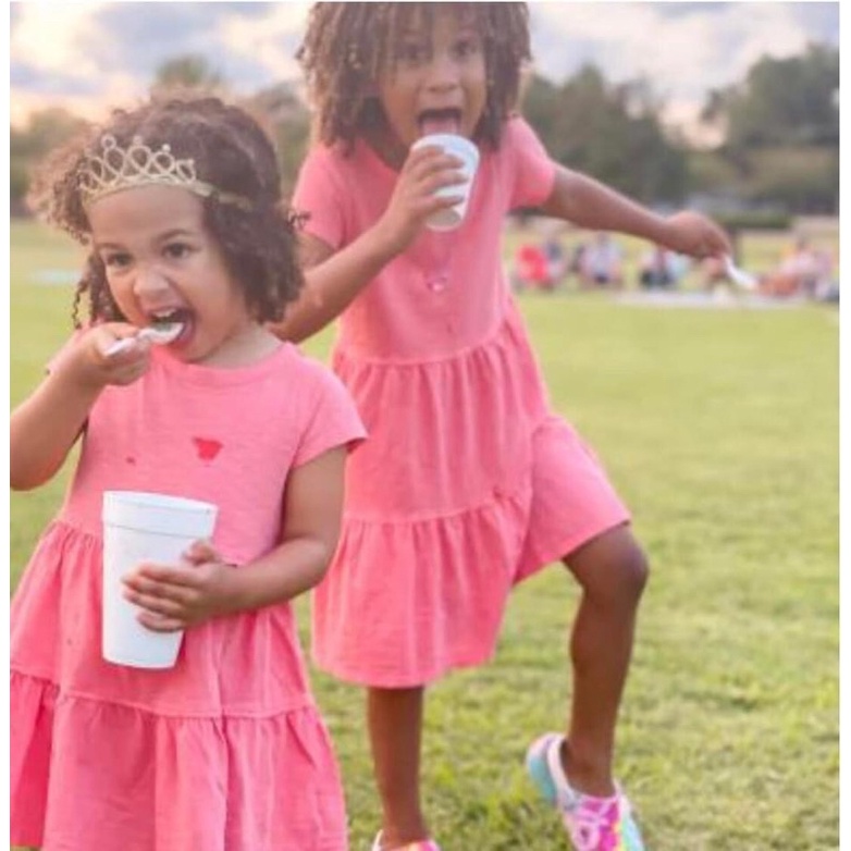 Váy Cat jack bé gái