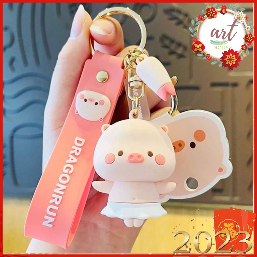Móc Khoá Móc Cặp Hình Heo Hồng Cute Lái Xe Vespa và Heo Hồng Múa Bale - Art House