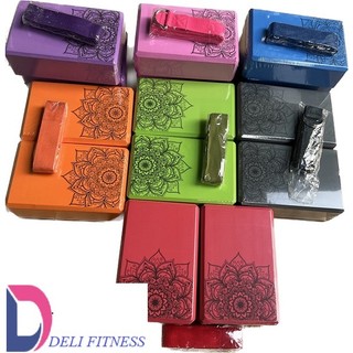 Combo gạch gối yoga hoa văn kèm dây đai in Hoa Mandala dùng trên thảm tập yoga tạo hiệu quả cao tại nhà và phòng tập