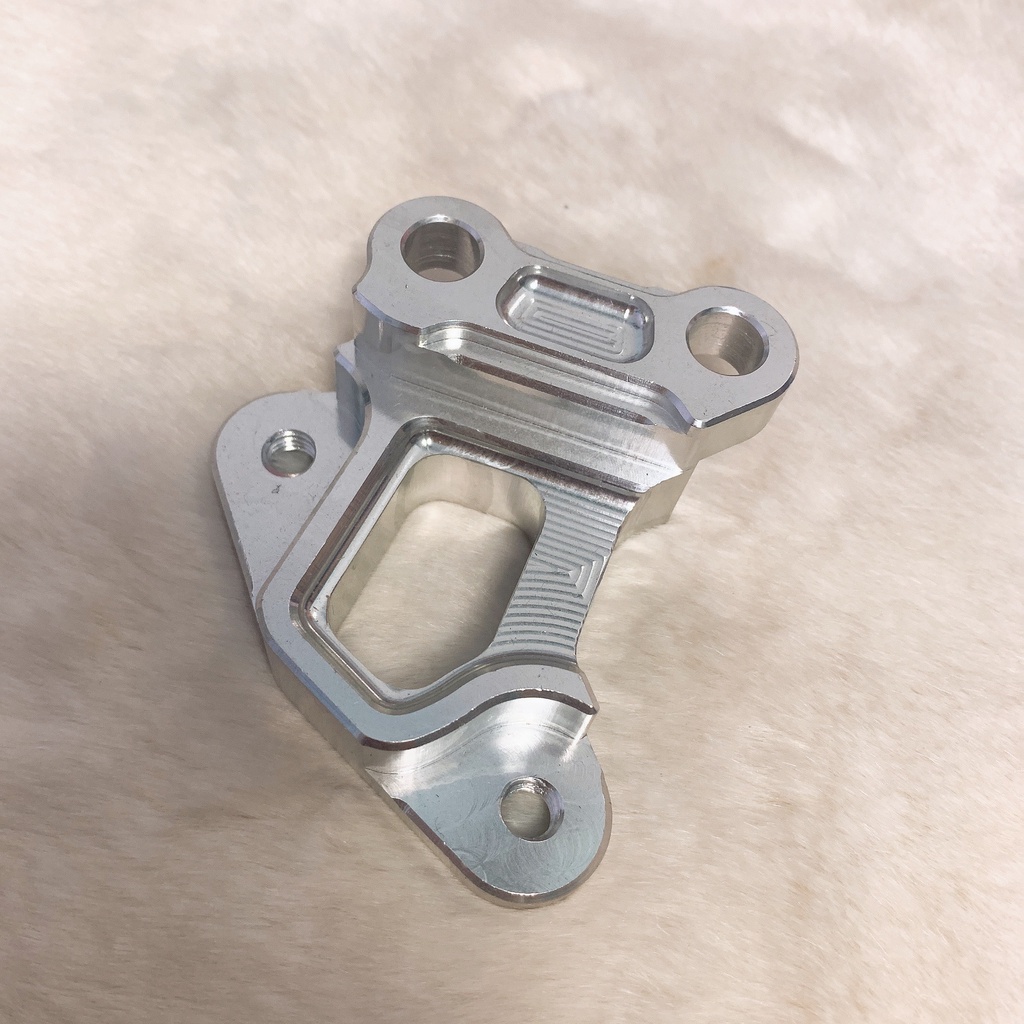 Bát trước Raider Satria heo 4pis đối xứng (Mẫu Adelin) đĩa 260/267mm