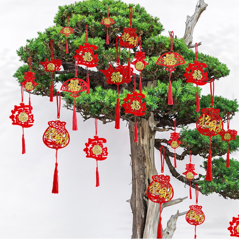 Dây Treo Tua Rua Bằng Vải Nỉ Không Dệt Màu Đỏ Phong Cách Trung Hoa Trang Trí Nhà Cửa Nhân Vật Năm Mới