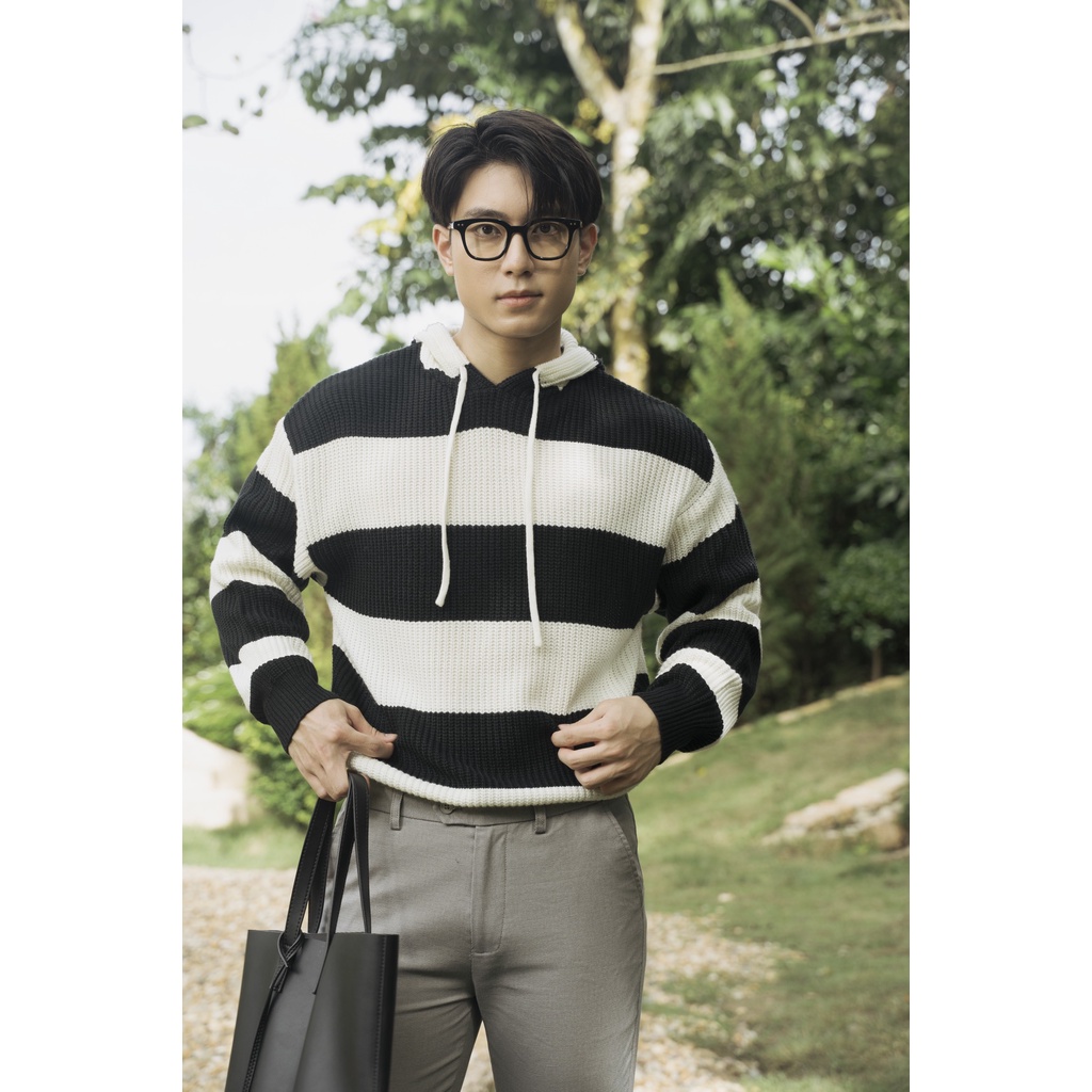 Áo Khoác Hoodie Len Americus Gosani Đan Sọc Kẻ Trắng Đen
