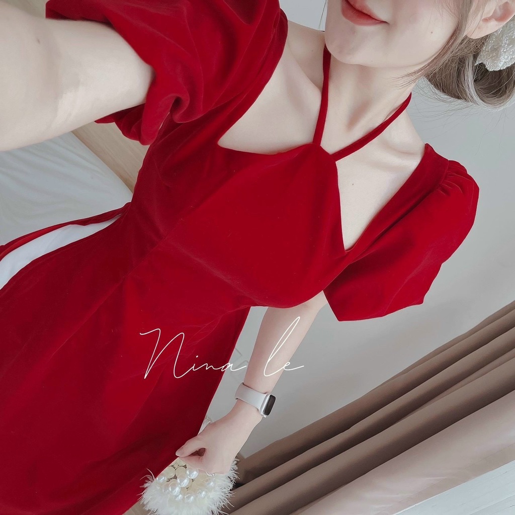 Áo dài cách tân phong cách hiện đại vải nhung đỏ kèm quần lụa phù hợp đi chơi, lễ tết