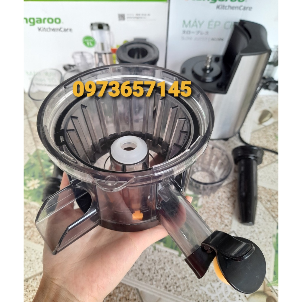 Máy ép chậm Kangaroo KG1B6