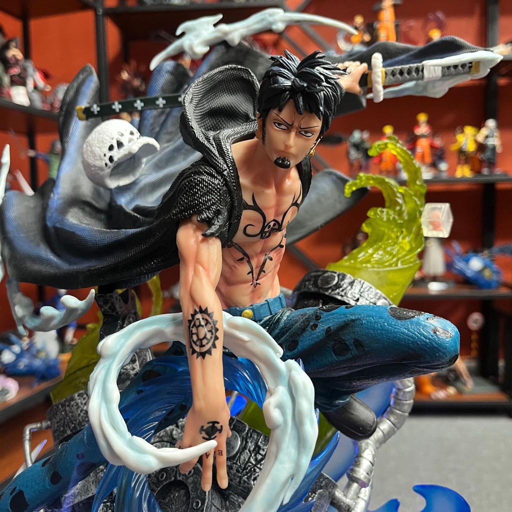Mô hình Trafalgar D. Water Law GK One piece