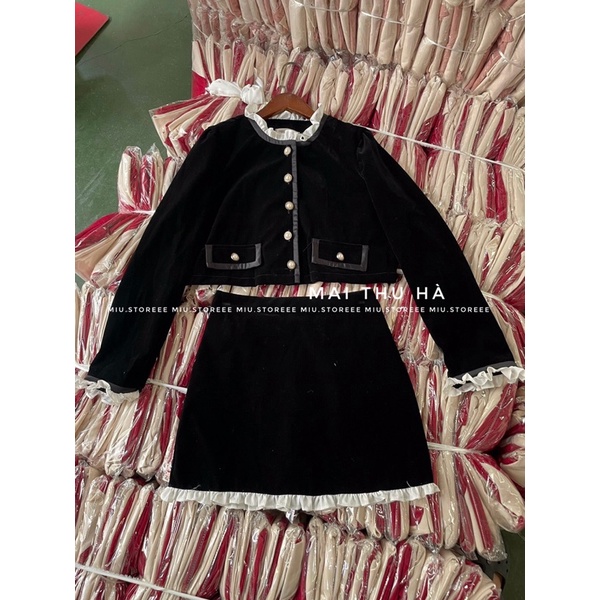 SET NHUNG ĐEN PHỐI REN TRẮNG SBDPVR