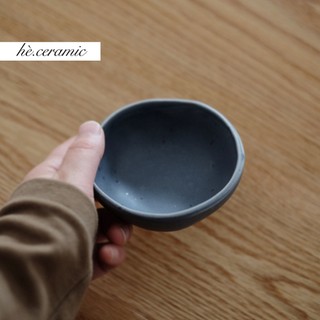 Hè.ceramic / chén chấm ange màu xanh, chén chấm men mờ phong cách viền uốn lượn tự nhiên.