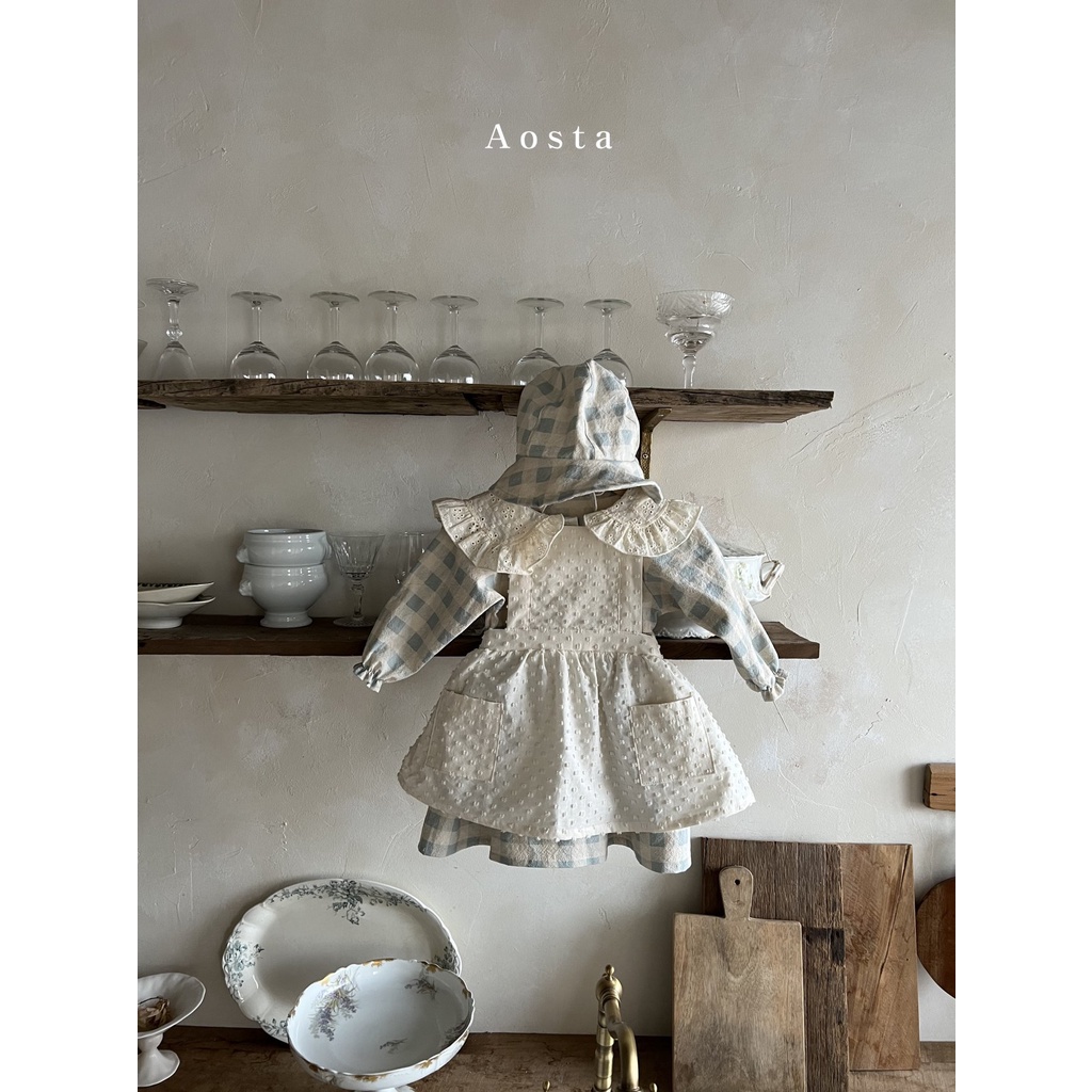 Đầm Caro Cổ Viền