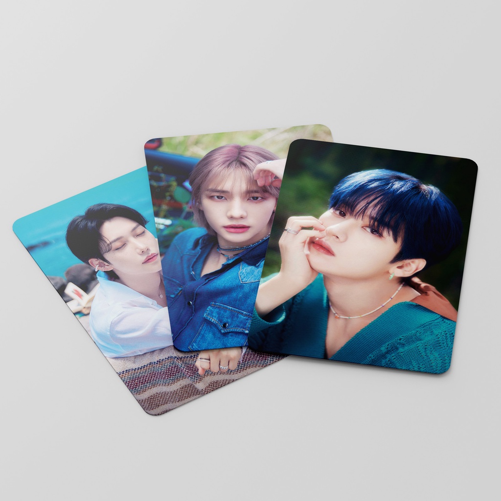 Hộp 55 Ảnh Thẻ LOMO in Hình Nhóm Nhạc Stray Kids