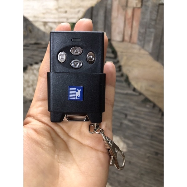 Điều khiển Cửa Cuốn Austdoor