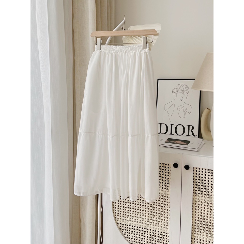 Chân váy midi trắng xòe 2 tầng cạp chun tiểu thư
