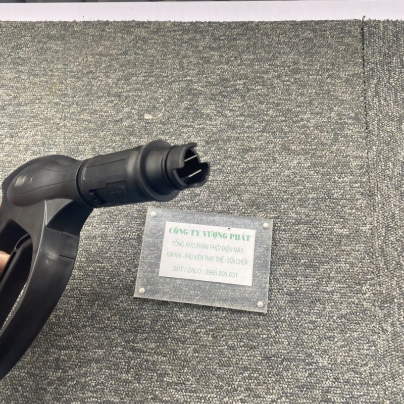 Súng rửa xe và bình phun bọt tuyết 0,5L cho máy rửa xe ren 22mm