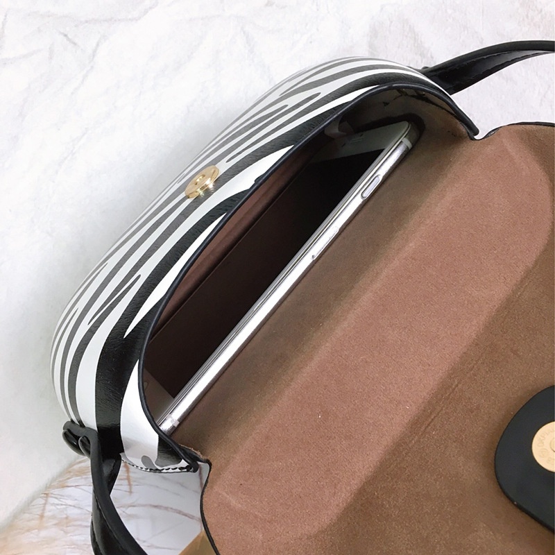 Túi Đeo Chéo Mini Da PU Họa Tiết Ngựa Vằn Hợp Thời Trang Cho Nữ